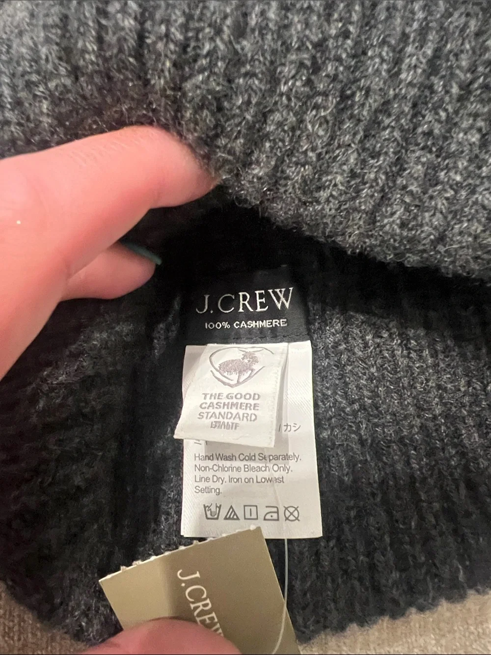 Men’s Ribbed Fold-Over Cashmere Beanie